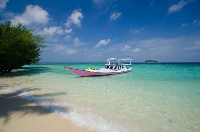 indahnya Karimun Jawa