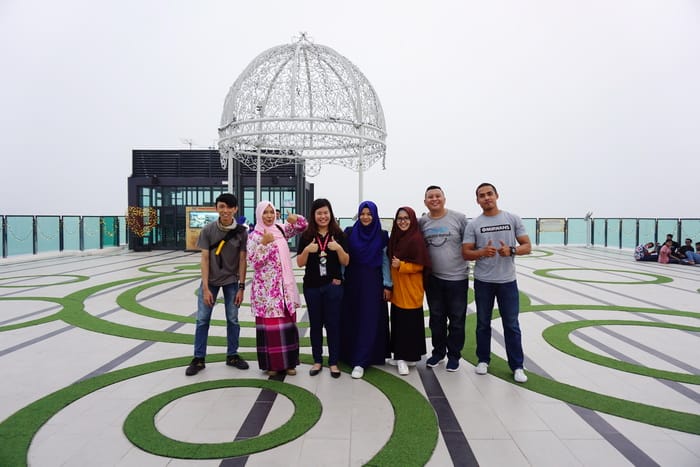 Menjajal Tempat Wisata di Melaka, The Shore Sky Tower