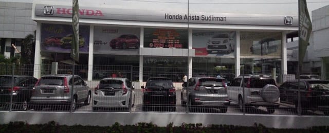 dealer resmi Mobil Honda di Pekanbaru