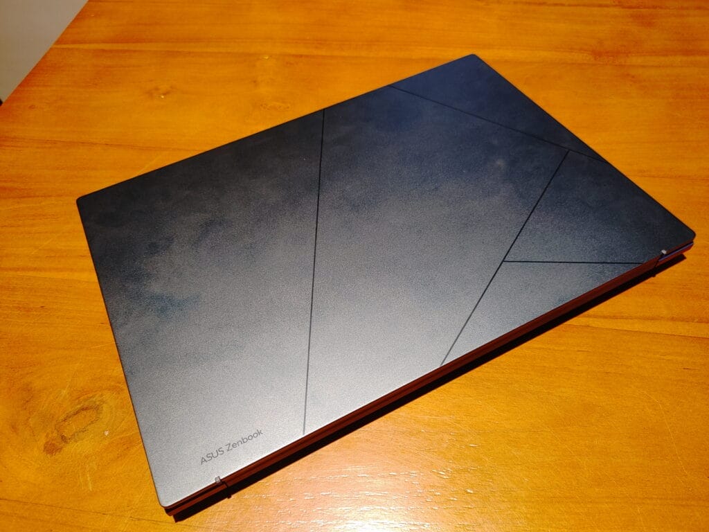 Zenbook 14 OLED UX3405 desain depan