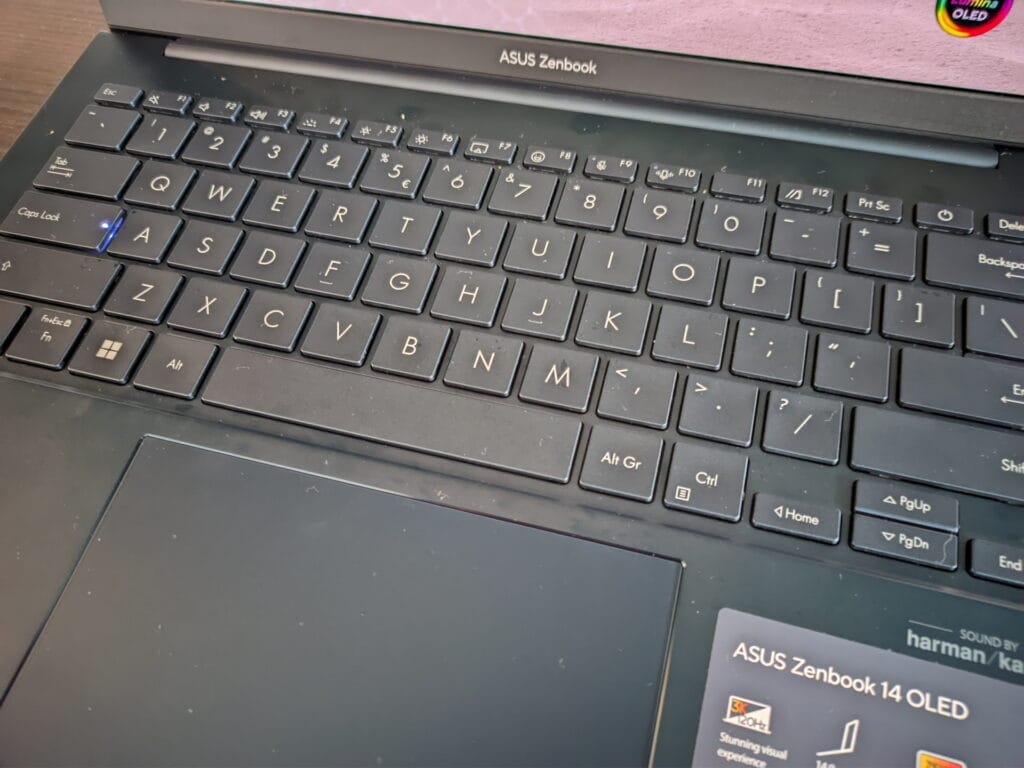 Zenbook 14 OLED UX3405 Keyboard